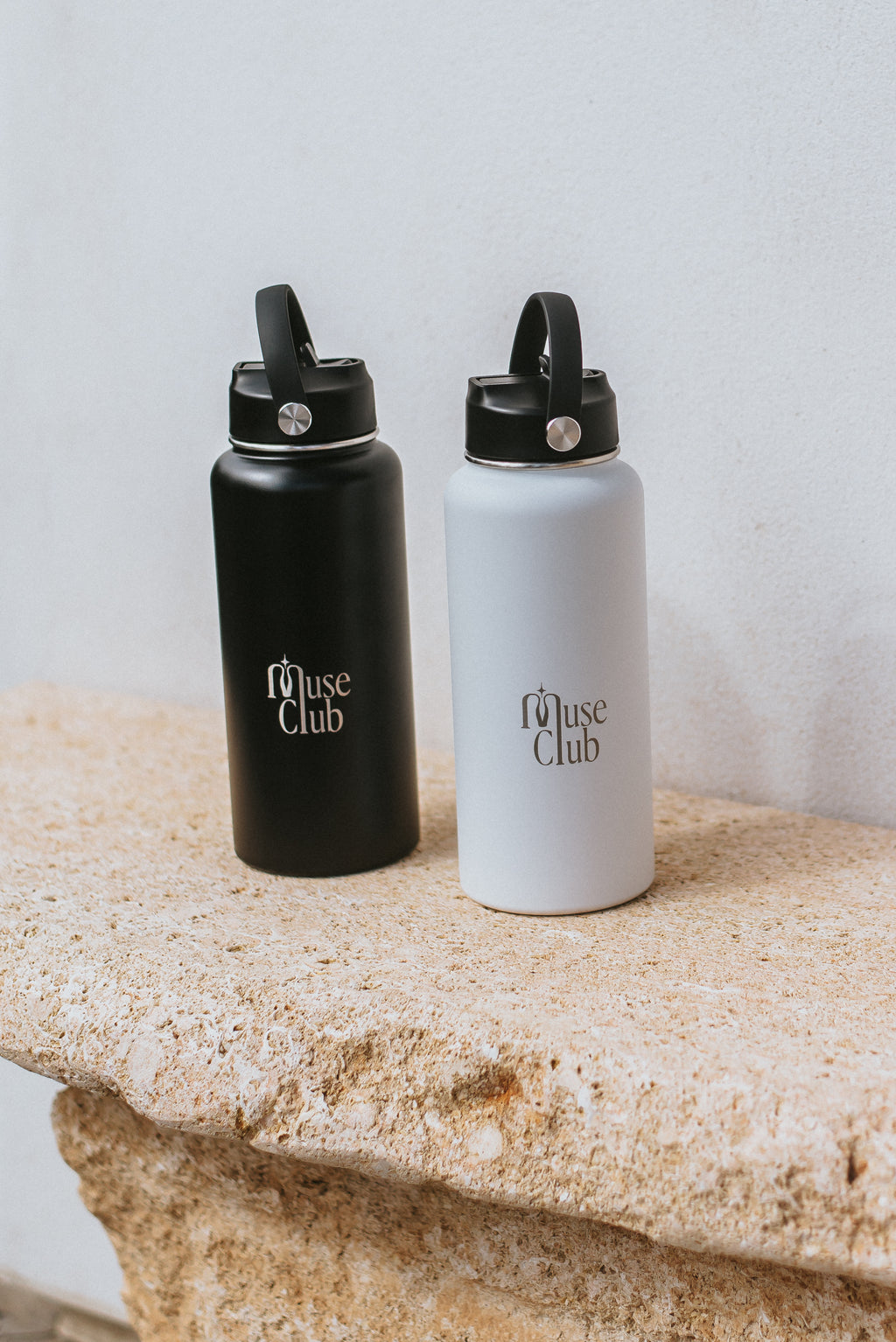 THE WATER BOTTLE 1L LULU WHITE